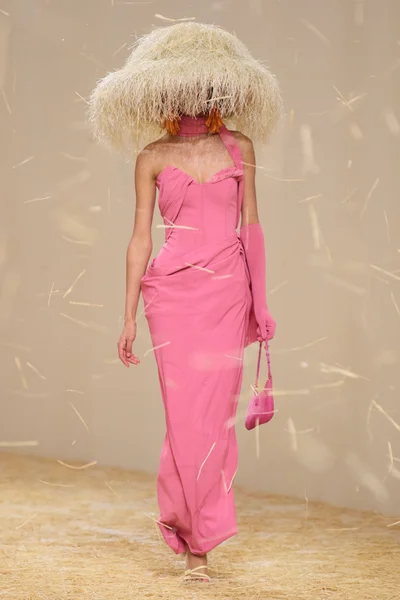 Look 23